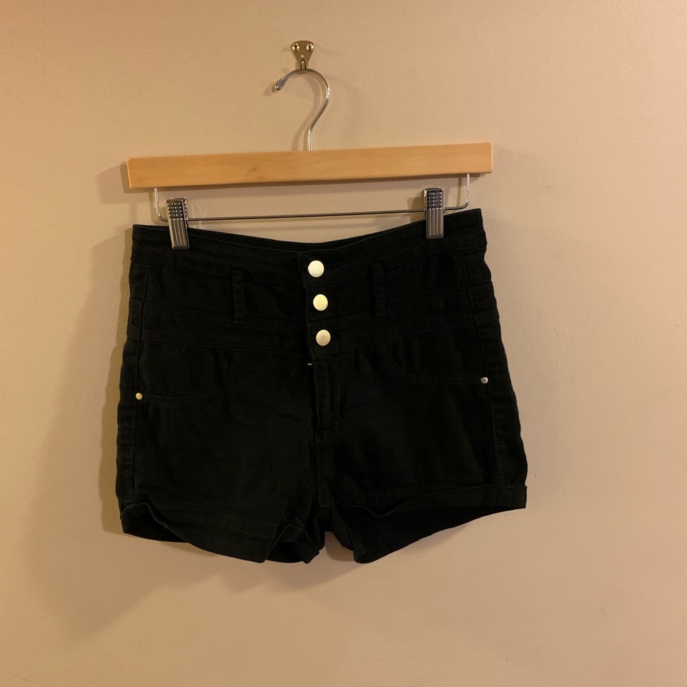 LOT Women’s Refuge (Rue 21) Shorts